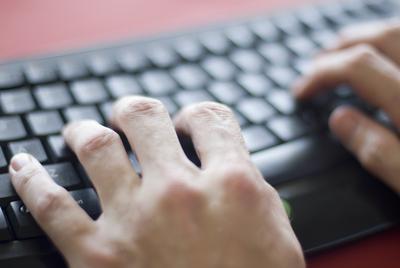 Hands _at _keyboard .preview